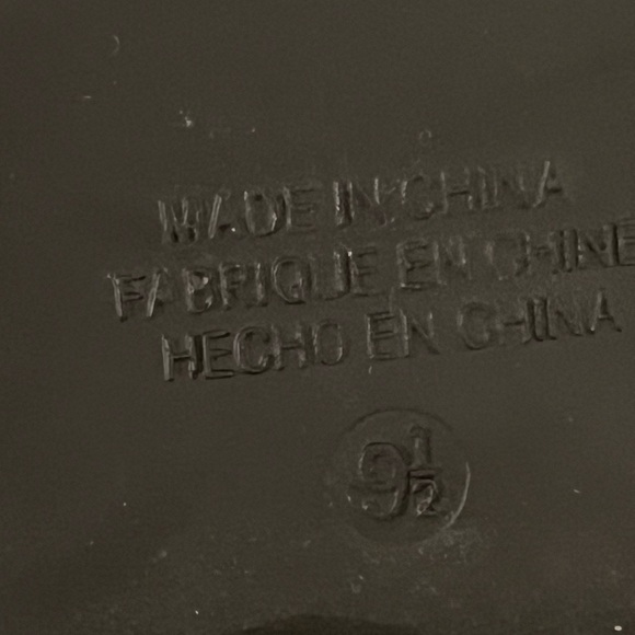 American Eagle Fan Suede Buckle Strap  Boots, 9.5 - Picture 5 of 7